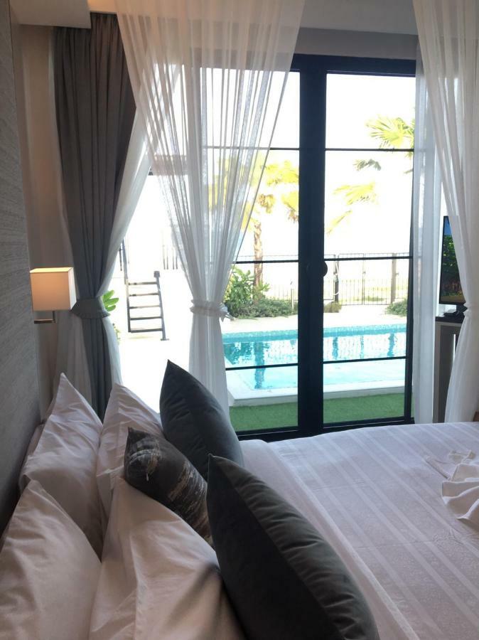 La Playa Beach Front Pool Villa Cha-Am,Huahin Exterior photo