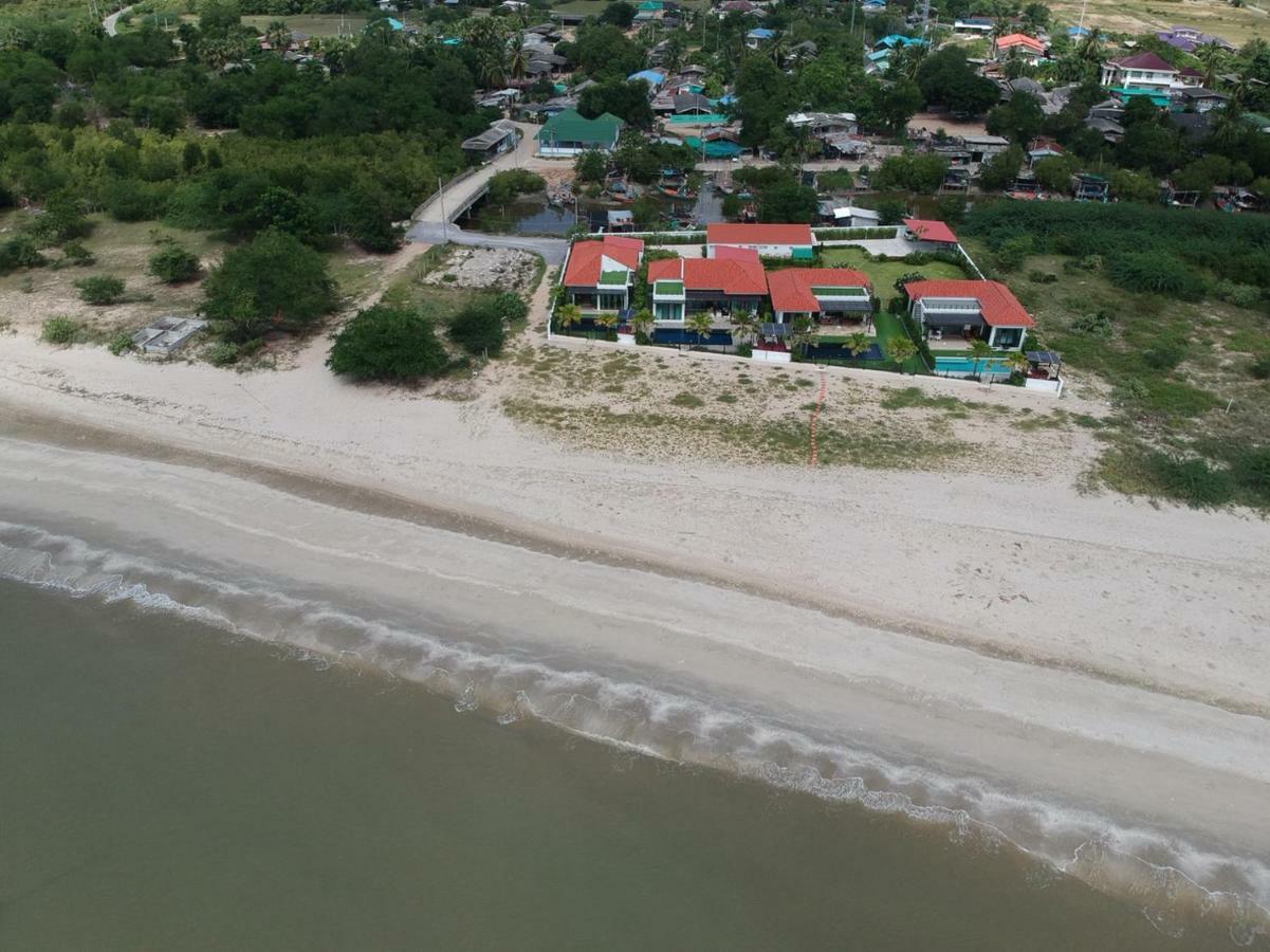 La Playa Beach Front Pool Villa Cha-Am,Huahin Exterior photo