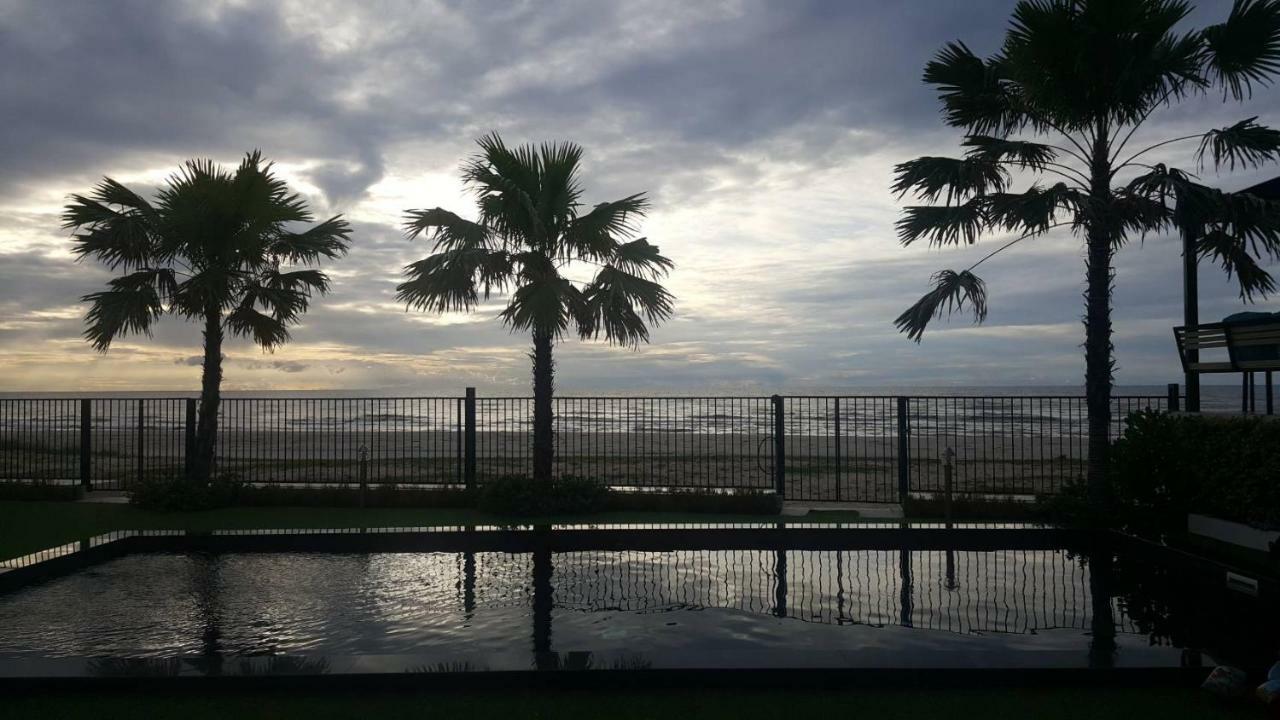 La Playa Beach Front Pool Villa Cha-Am,Huahin Exterior photo